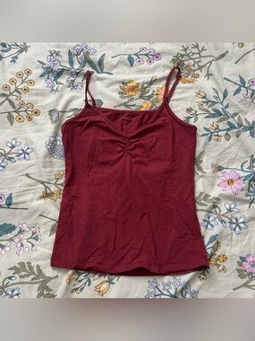 moving sale 💕 - brandy melville red cami/tank top one size